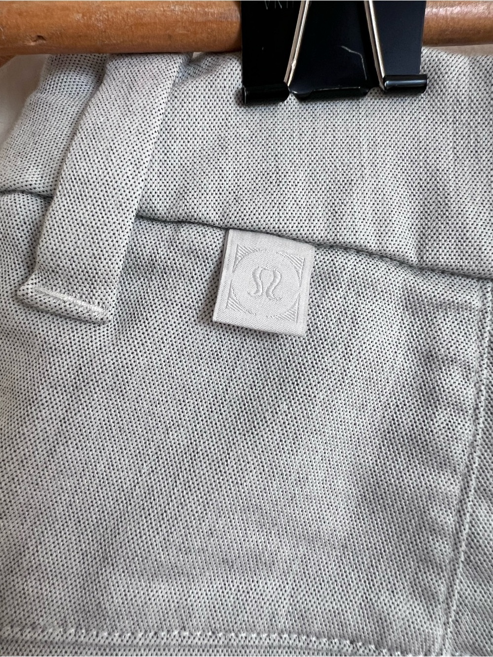 Lululemon Men’s Light Gray Chino Shorts Golf Casual Zipper Pocket - Picture 3 of 7